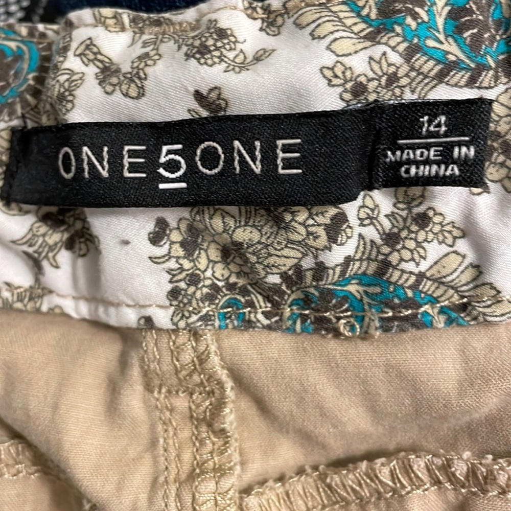 One 5 one khaki shorts size 14 excellent used condition